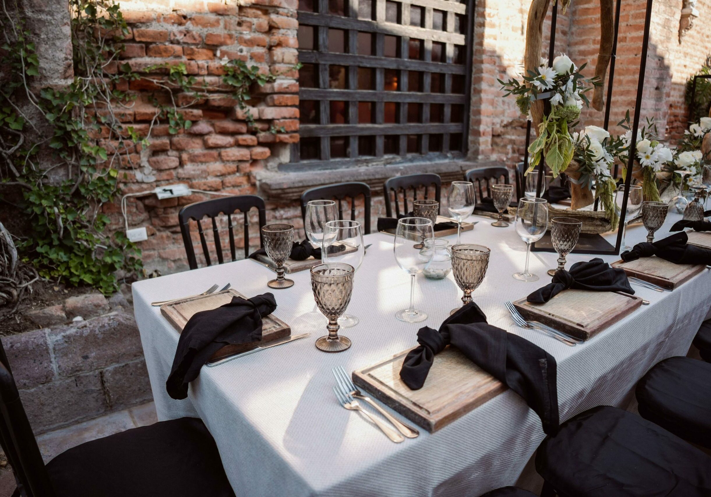 pexels-angel-ayala-321556-28976219